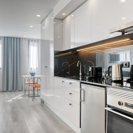 Apartment Bse15 1b, A In Madeira