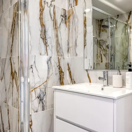 Bse15 1b, A In Madeira Apartment *