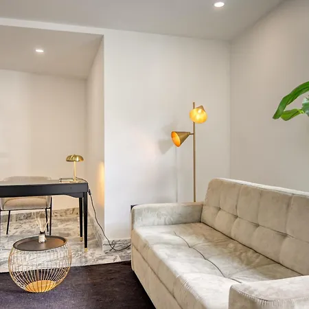 Apartment Bse15 1b, A In Madeira