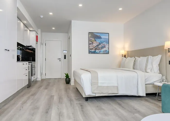 Bse15 1b, A In Madeira *